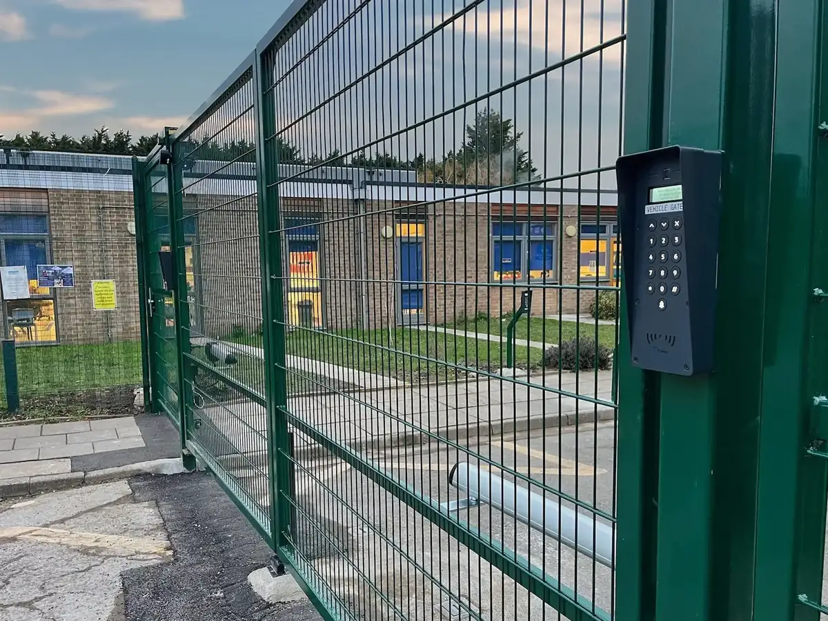 Avanti Court Primary School electric gates in Ilford